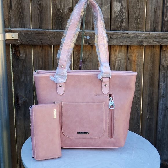 Montana West Aztec Concealed Carry Tote+ Wallet - Picture 7 of 8